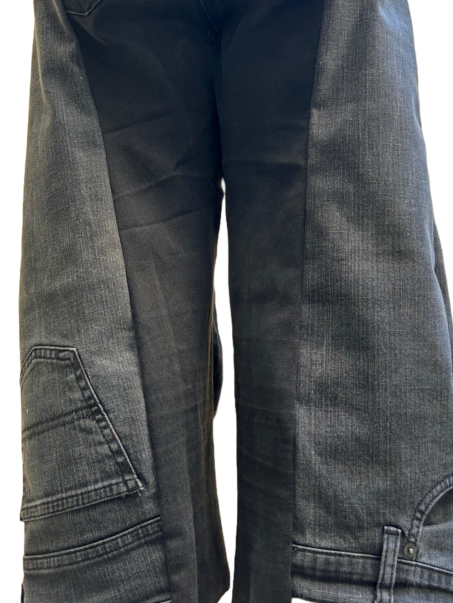 Black grunge jorts