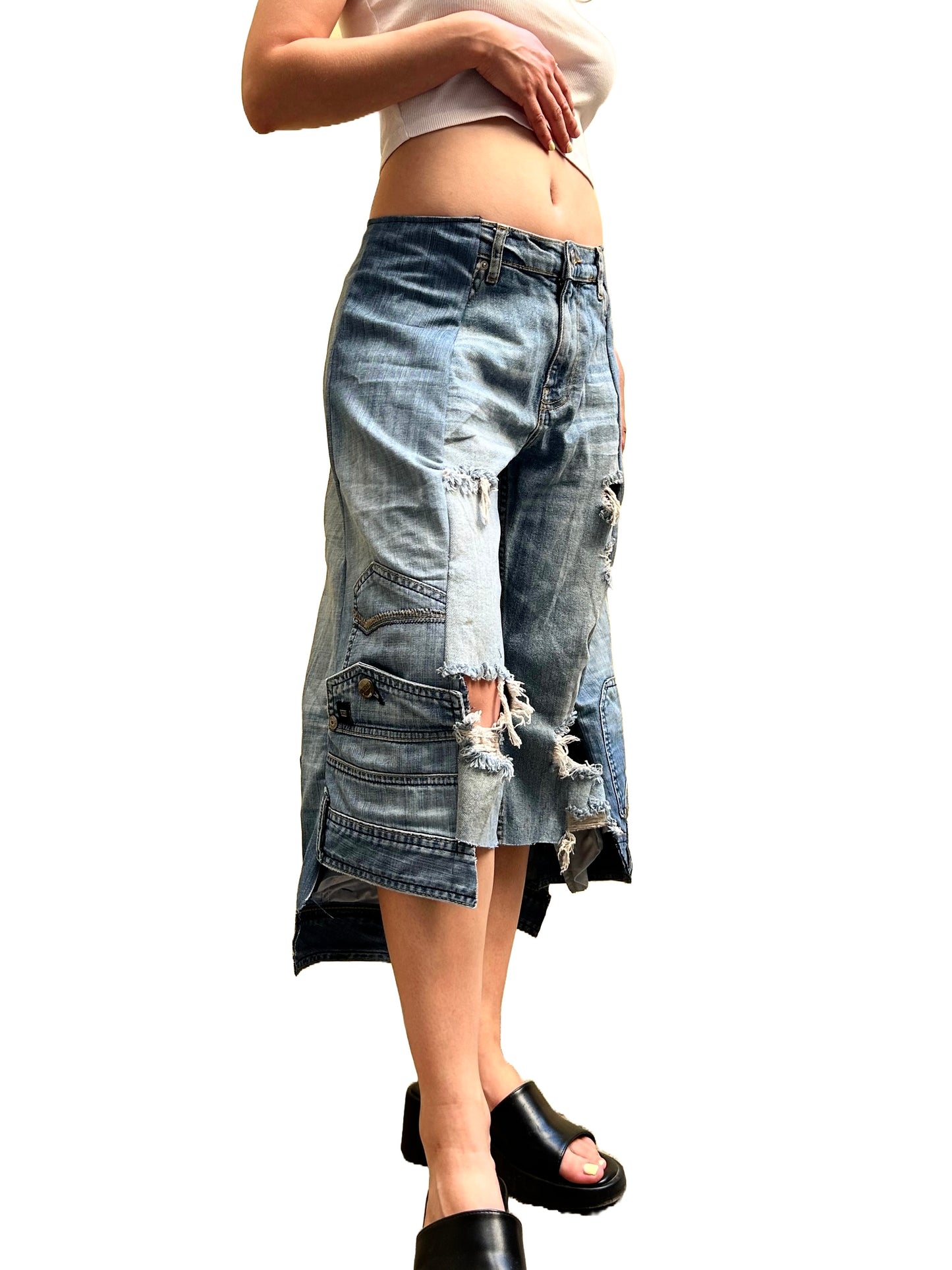 Distressed jorts