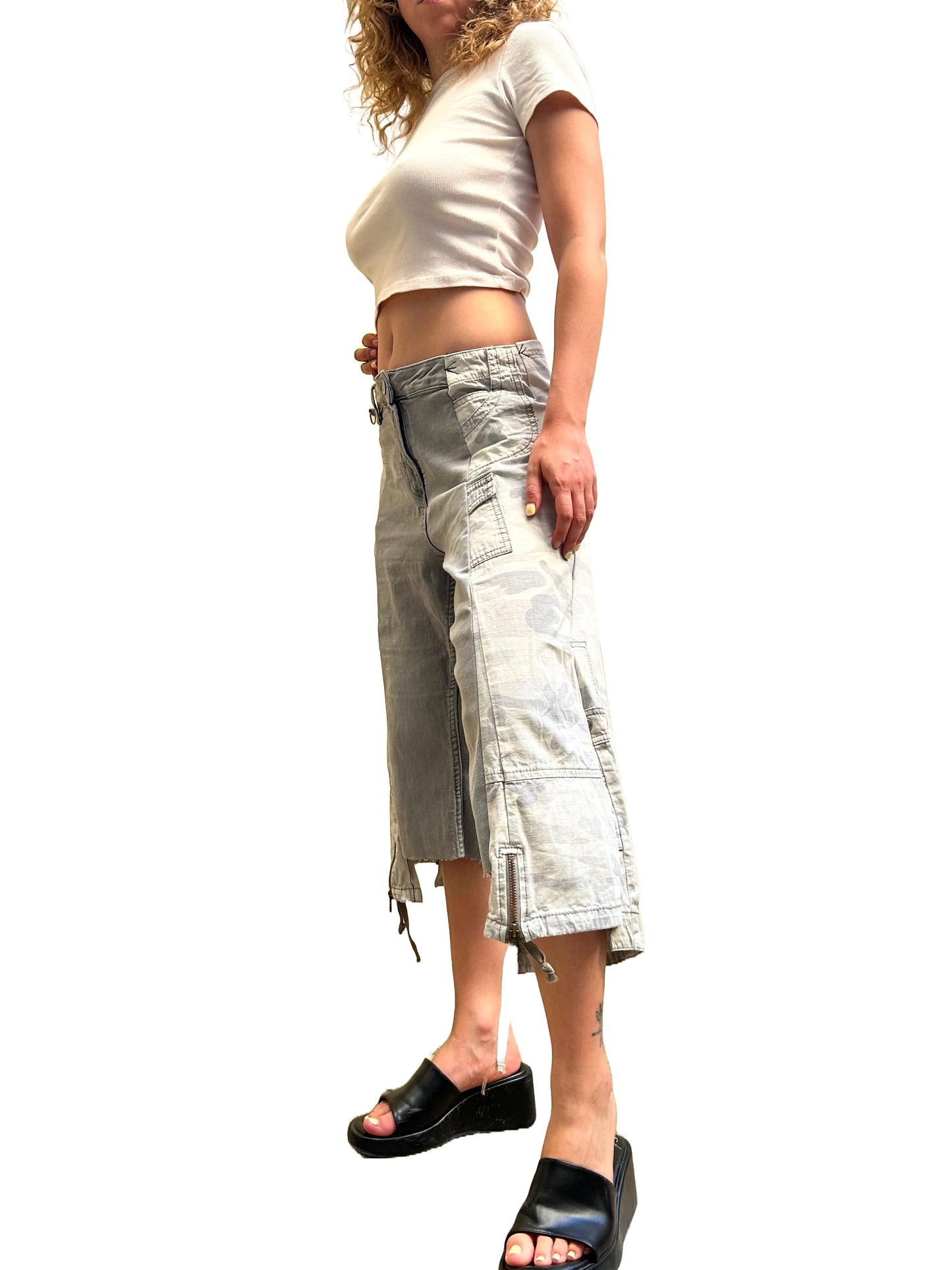 Camo jorts