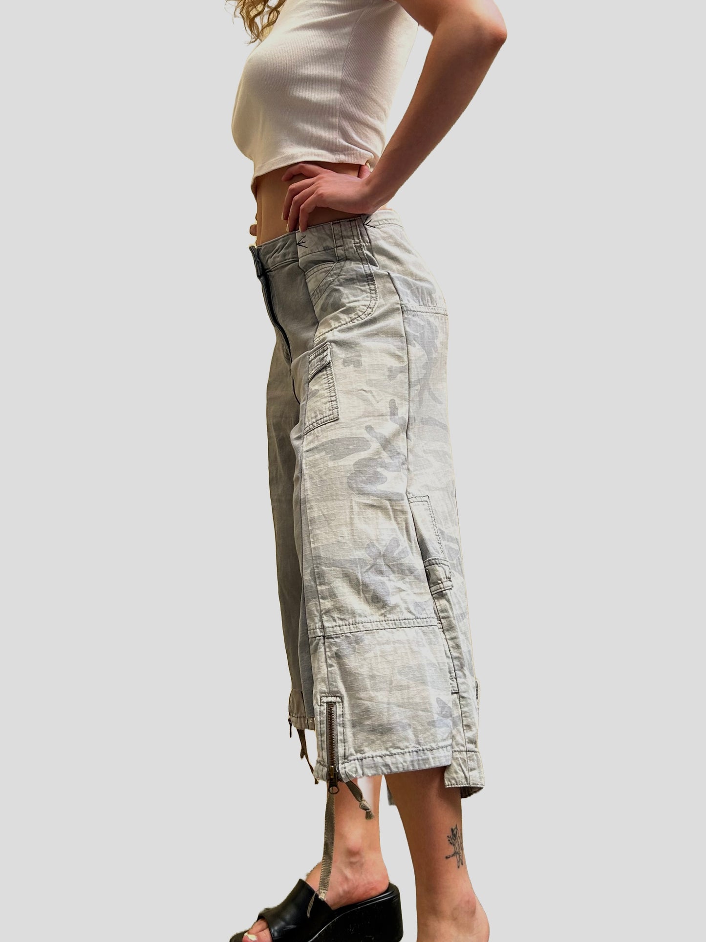 Camo jorts