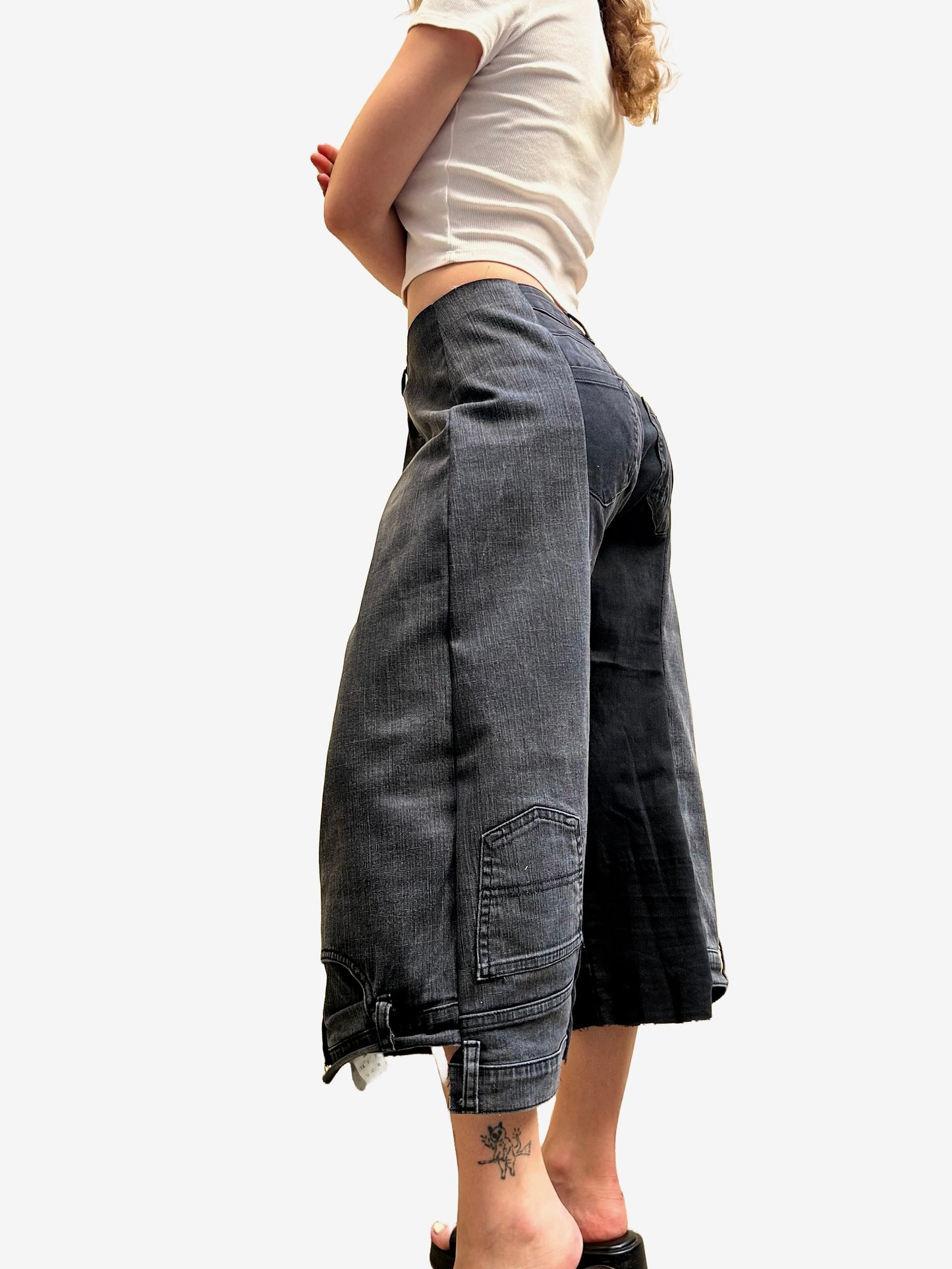Black grunge jorts