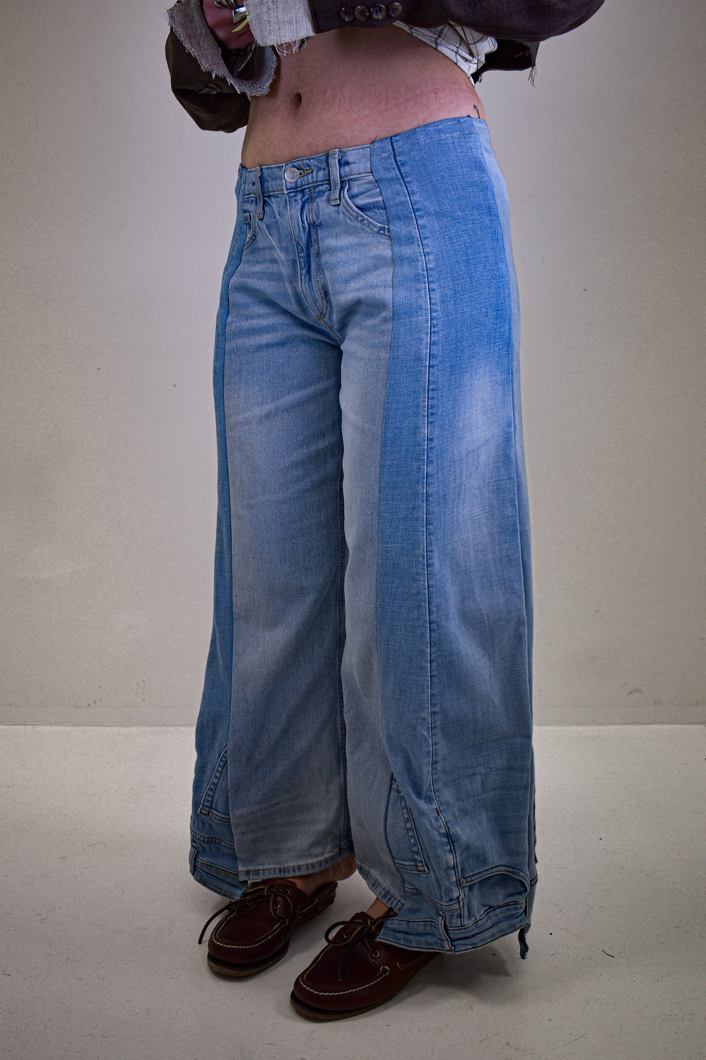 Light jeans