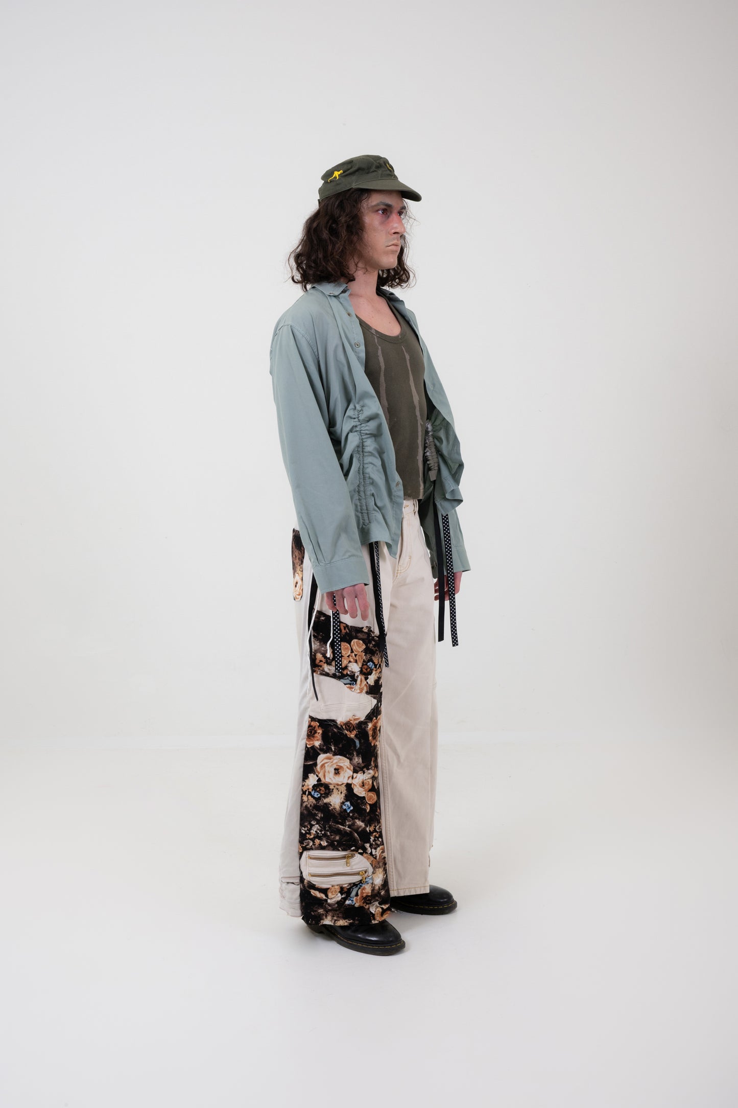 Romance front jeans