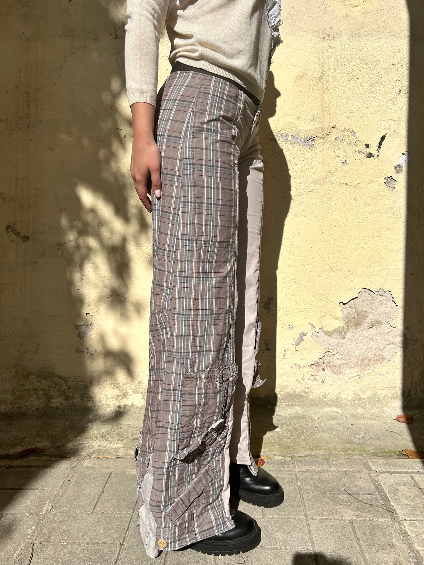 Cross pants