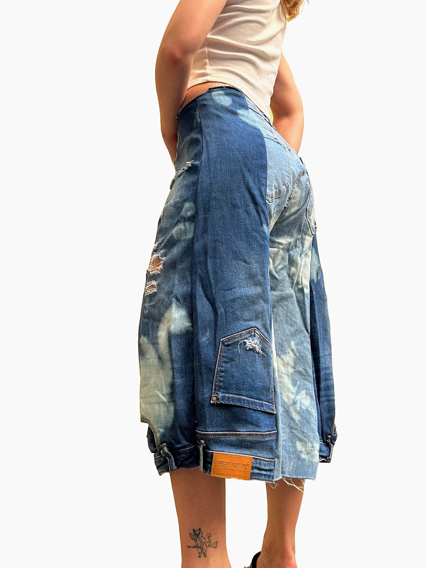 Patch bleach jorts