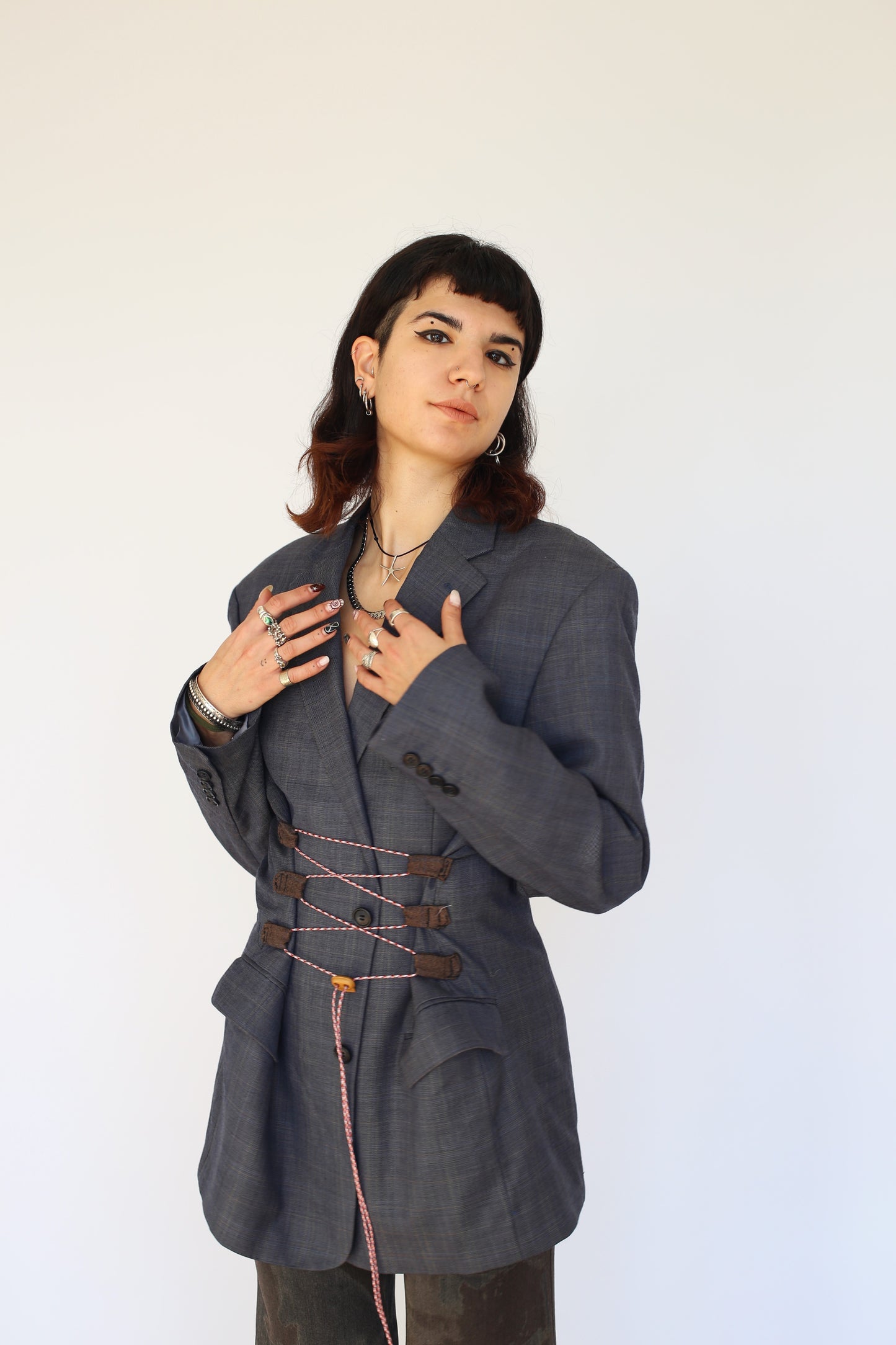Waist maker