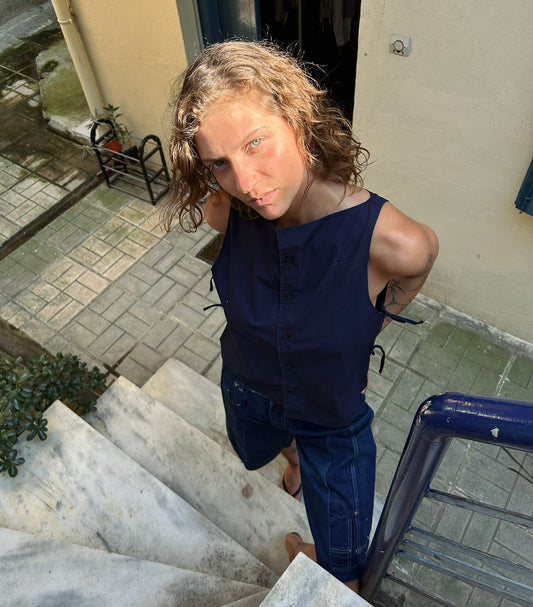 Courtyard Top - Dark blue