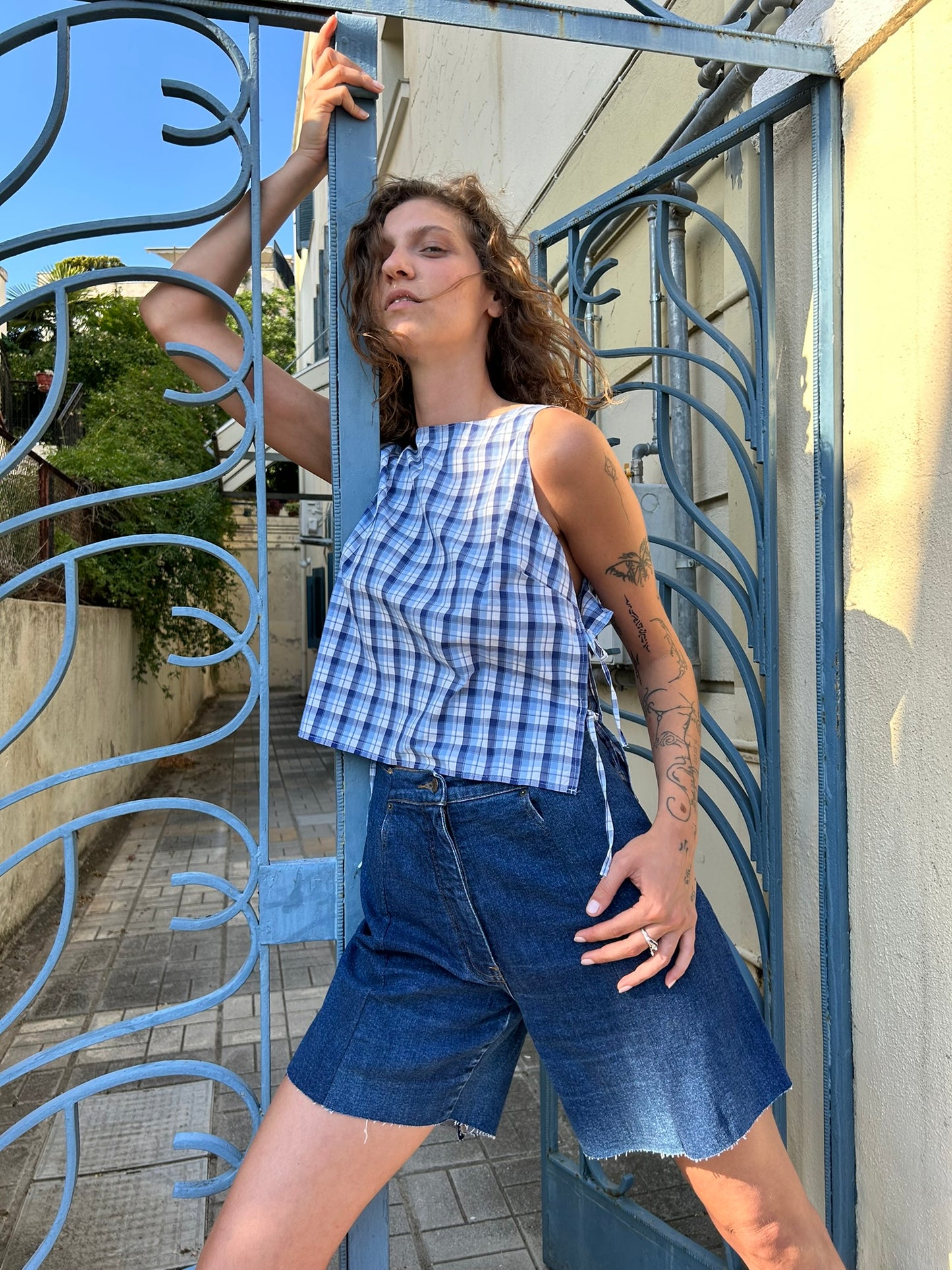Courtyard Top - Plaid blue